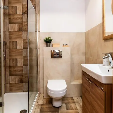 Maestria Apartmanhotel 3*