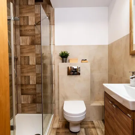 Apartmanhotel Maestria 3*